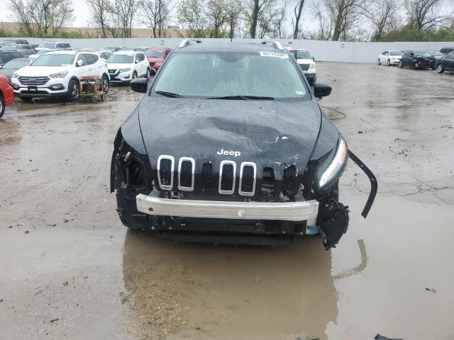 1C4PJMCS7HW658522 Jeep Cherokee Latitude