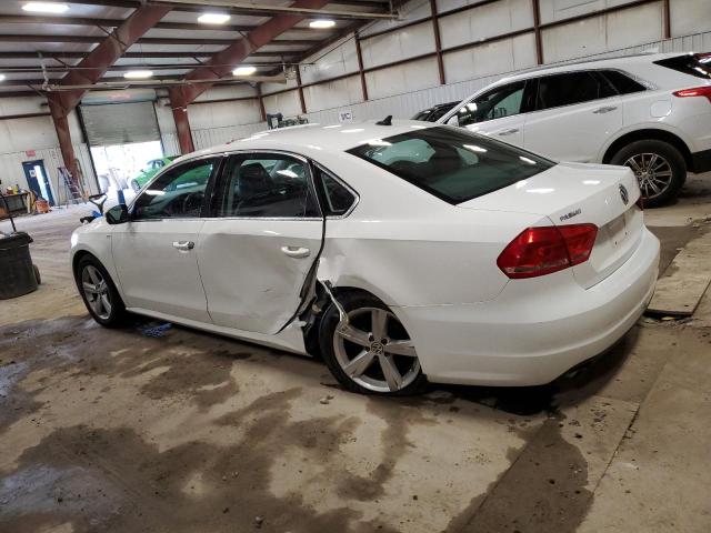 1VWAT7A3XEC037718 Volkswagen PASSAT S