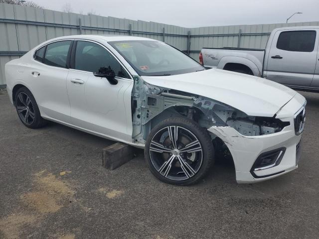 7JR102TL0MG108204 Volvo S60 T5 Inscription