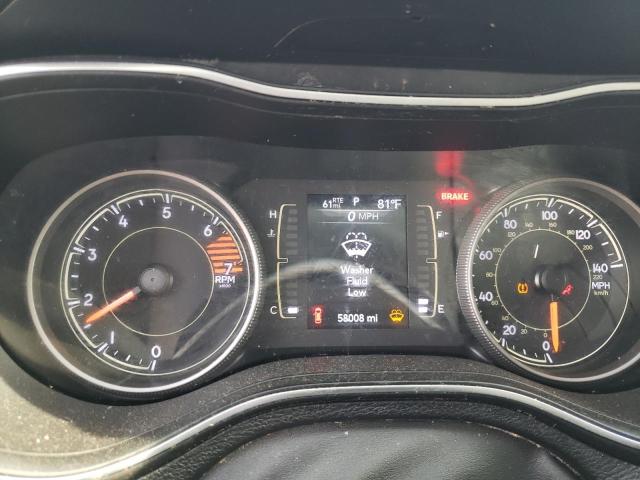 1C4PJLCB6KD327105 Jeep Cherokee Latitude