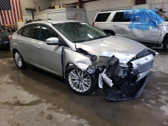 1FADP3J24FL209575 Ford Focus Titanium