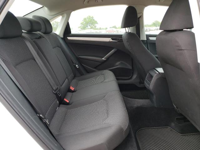 1VWAA7A37JC002389 Volkswagen PASSAT S