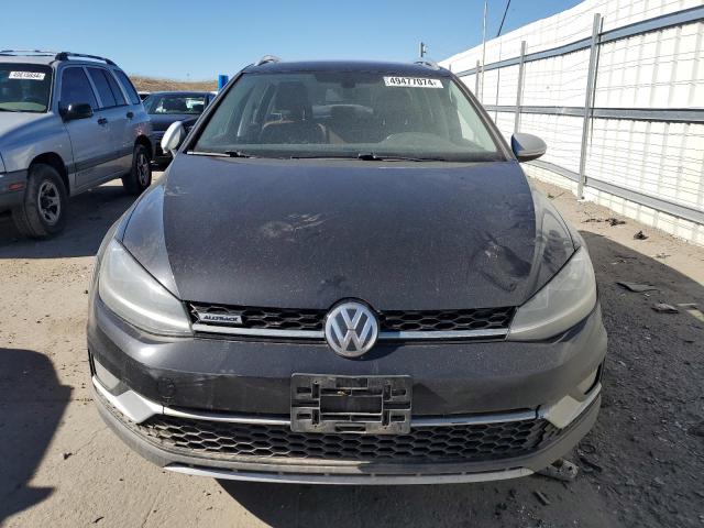 3VWH17AU5JM750077 Volkswagen Golf Alltrack S
