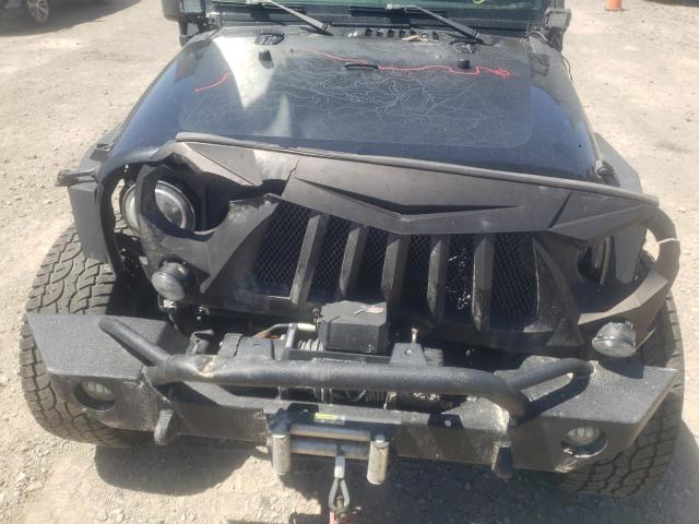 1C4BJWDG8HL691045 Jeep Wrangler Unlimited Sport