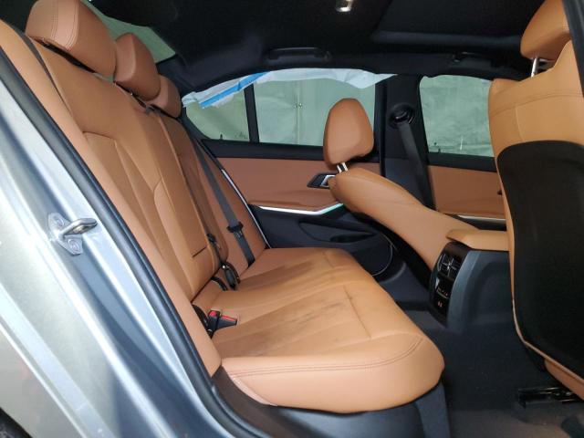 3MW89FF08R8E17241 BMW 330XI