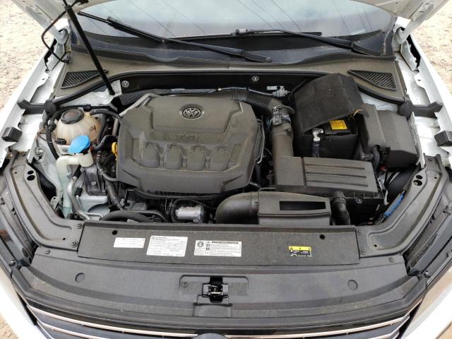 1VWAA7A37JC002389 Volkswagen PASSAT S