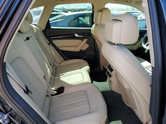 WA1BNAFY7J2076411 Audi Q5 Premium Plus