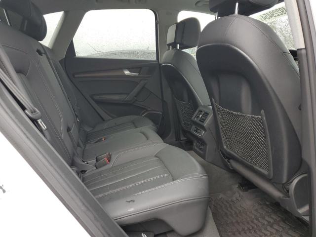 WA1BAAFY0M2023582 Audi Q5 Premium Plus