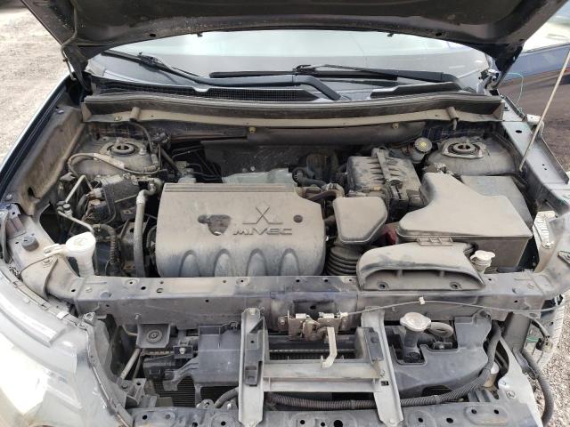 JA4AD3A37JZ049089 Mitsubishi Outlander Se