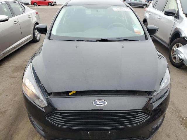1FADP3F25JL306396 Ford FOCUS SE
