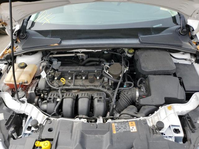 1FADP3N21GL205527 Ford Focus Titanium