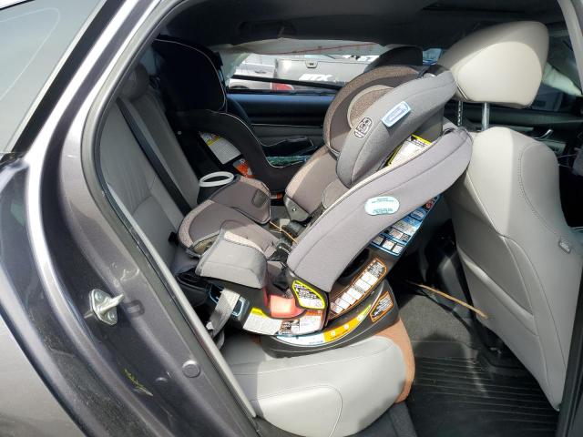 1HGCV2F90JA021203 Honda Accord Touring