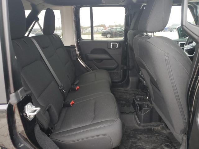 1C4HJXENXLW138398 Jeep Wrangler Unlimited Sahara