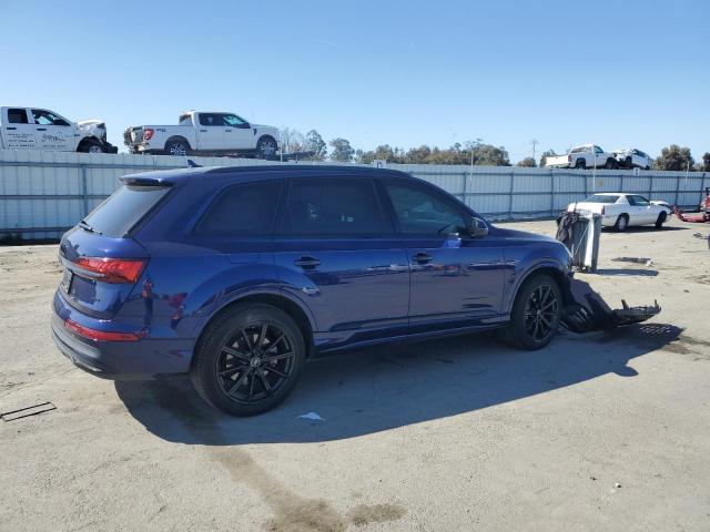 WA1LXAF70MD013231 Audi Q7 Premium Plus