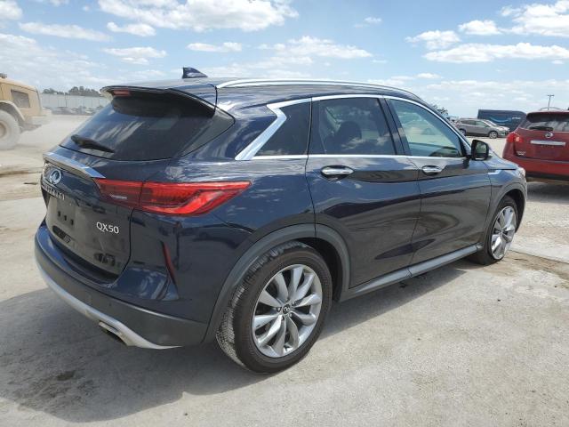 3PCAJ5M33KF133083 Infiniti Qx50 Essential