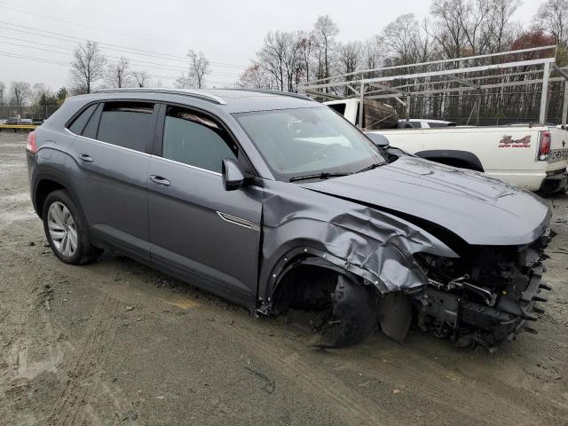 1V26E2CA4LC225728 Volkswagen Atlas Cross Sport Se