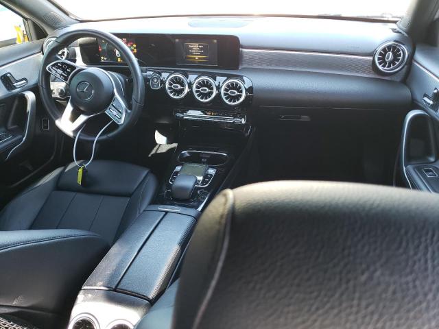 WDD3G4EB9KW032445 Mercedes-Benz A 220