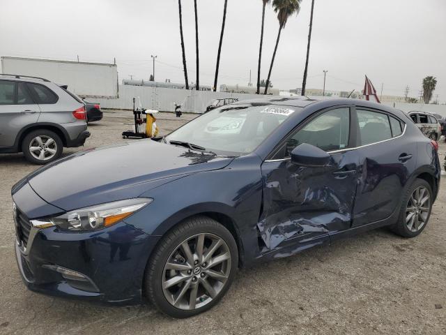 50736564 :رقم المزاد ، 3MZBN1L38JM272104 vin ، 2018 Mazda 3 Touring مزاد بيع