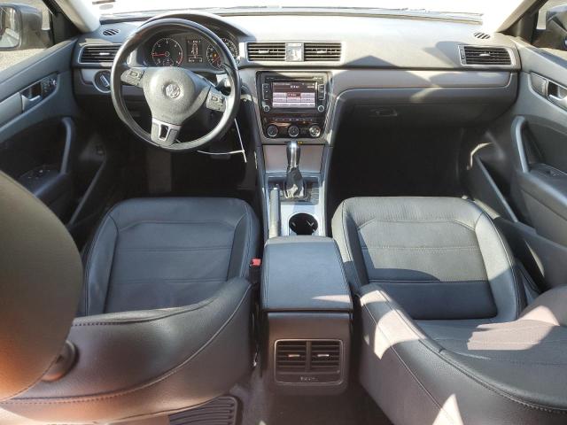1VWBV7A34FC084985 Volkswagen PASSAT SE