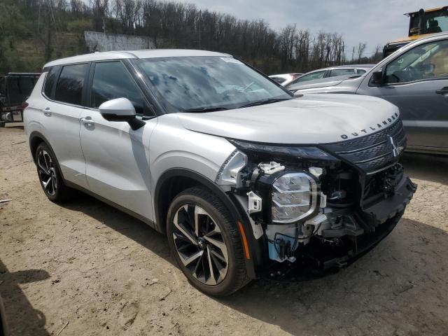 JA4J4VA88RZ015780 Mitsubishi Outlander Se