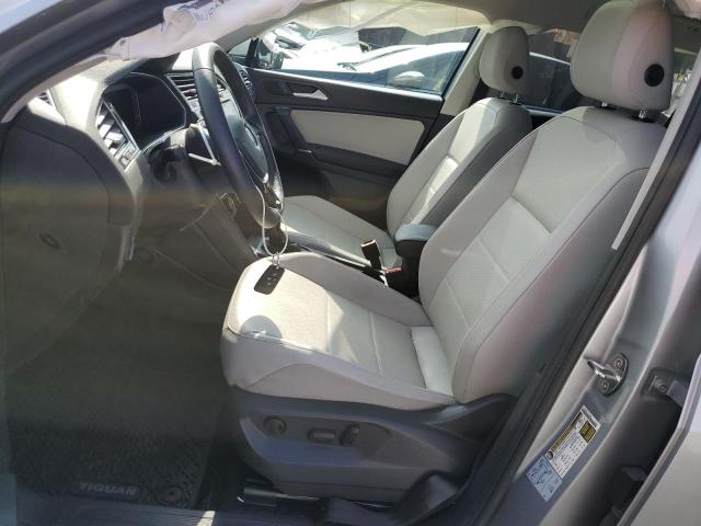3VV3B7AX3LM092395 Volkswagen TIGUAN SE