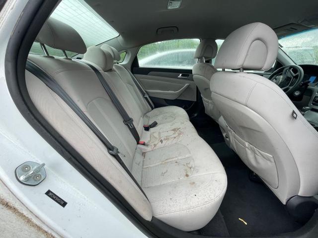 5NPE24AF5FH157318 Hyundai SONATA SE