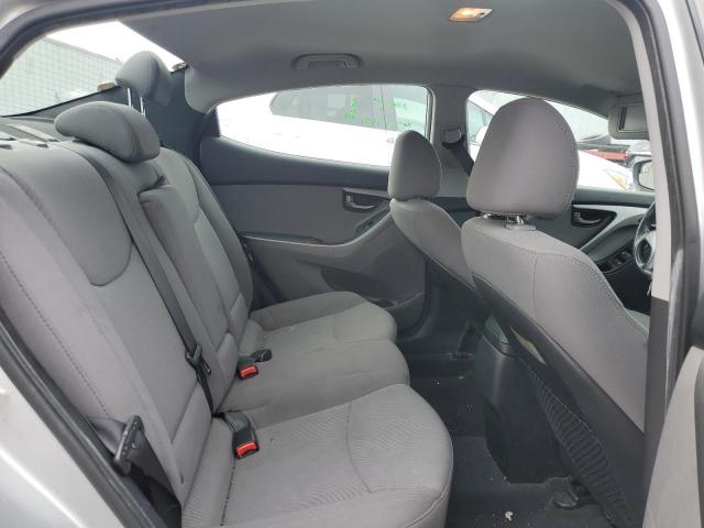 5NPDH4AE1EH458460 Hyundai ELANTRA SE