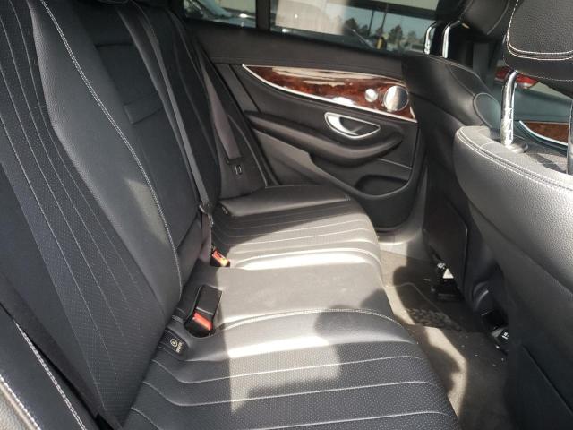 WDDZF4KB2HA094079 Mercedes-Benz E 300 4matic