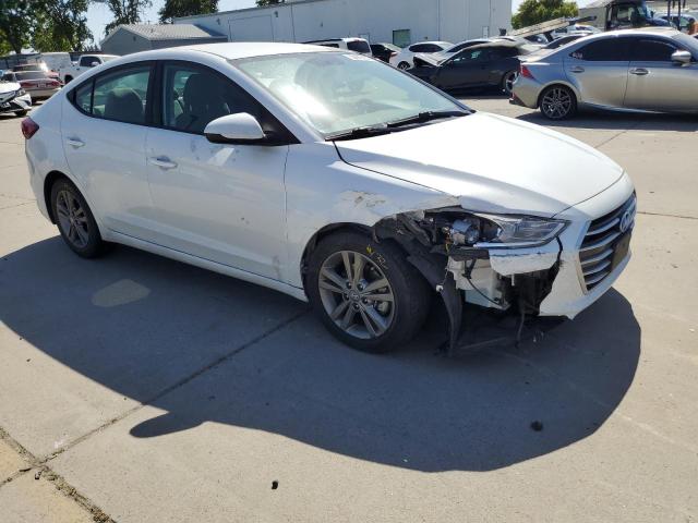 5NPD84LFXHH088393 Hyundai ELANTRA SE