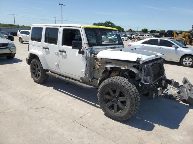 1C4BJWEG9EL325539 Jeep Wrangler Unlimited Sahara