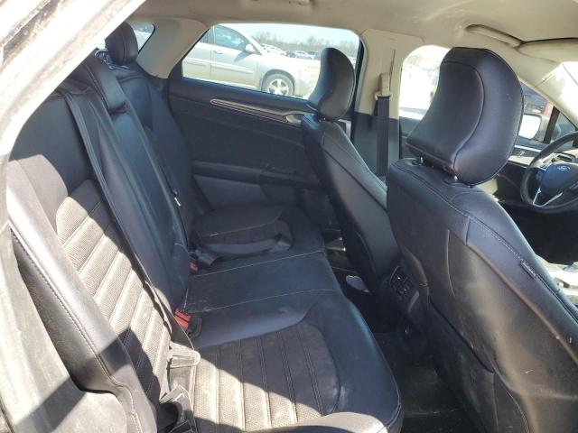 3FA6P0H75HR214992 Ford FUSION SE