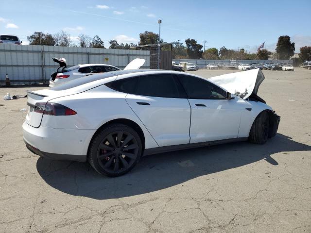 5YJSA1E44FF111118 Tesla MODEL S