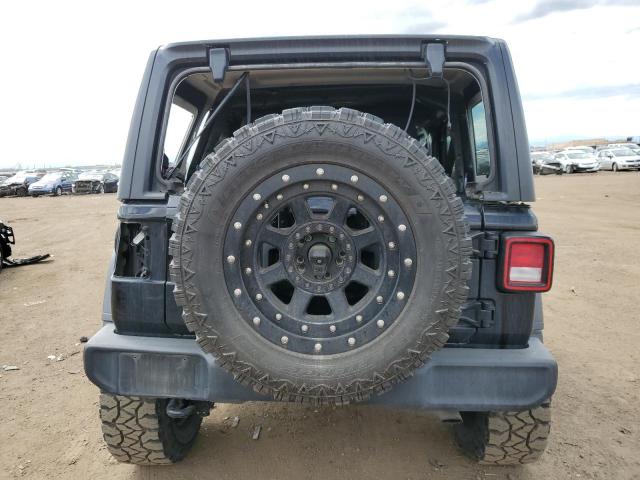 1C4HJXDG7JW298643 Jeep Wrangler Unlimited Sport