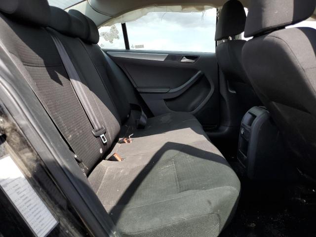 3VWD17AJ3FM271720 Volkswagen JETTA SE