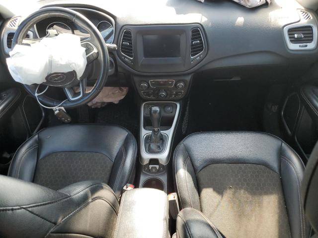 3C4NJCBB2JT425050 Jeep Compass Latitude