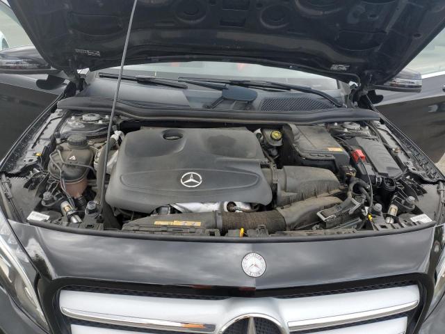 WDCTG4GB8FJ111982 Mercedes-Benz Gla 250 4matic