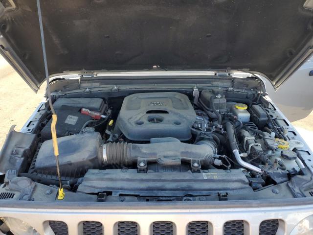 1C4HJXDN4JW299375 Jeep Wrangler Unlimited Sport