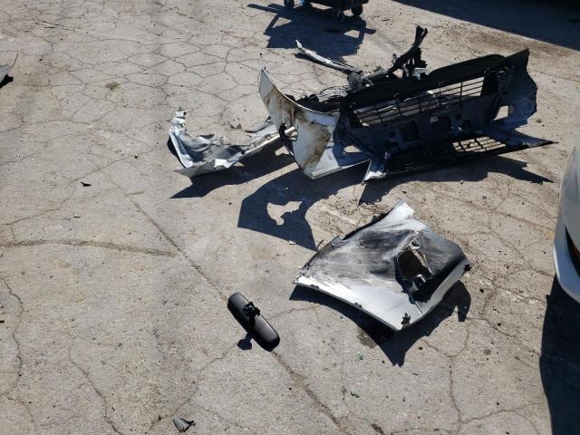 JTHKD5BH6E2186120 Lexus CT 200