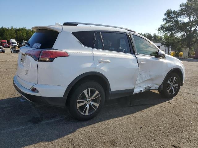 JTMWFREV3HJ103422 Toyota Rav4 Xle