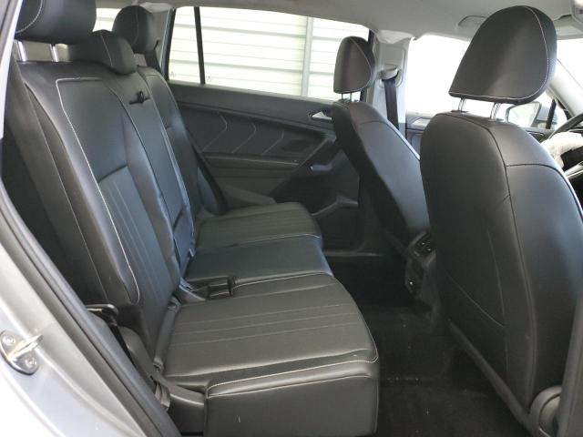 3VV2B7AX6NM139434 Volkswagen TIGUAN SE
