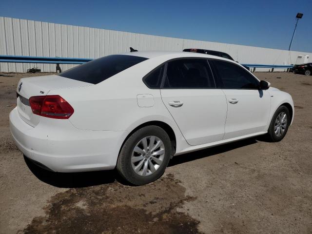 1VWAT7A38FC013144 Volkswagen PASSAT S