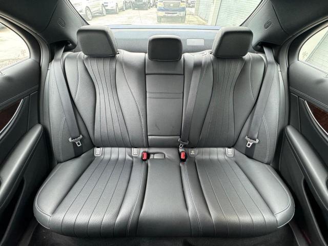 WDDZF4KB5KA510570 Mercedes-Benz E 300 4matic