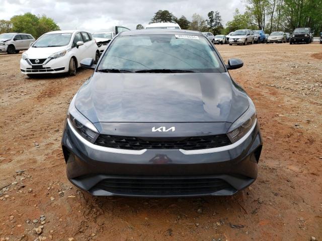 3KPF24AD2PE568085 KIA FORTE LX