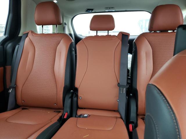 KNDNE5H35R6327054 KIA Carnival Sx