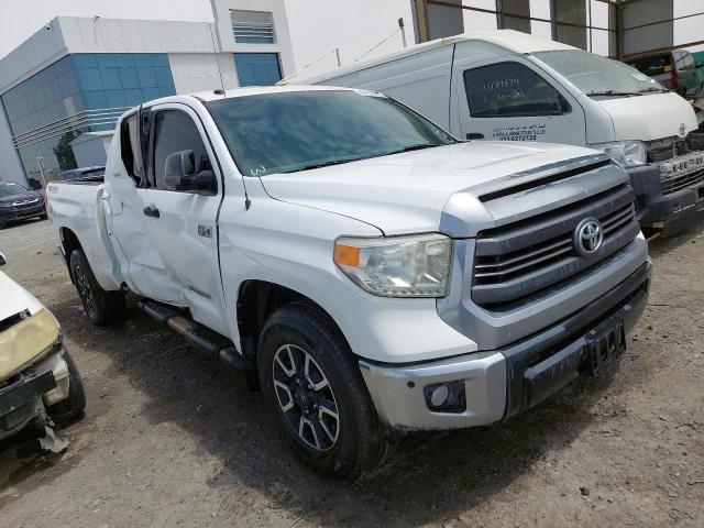 Auction sale of the 2015 Toyota Tundra, vin: 5TFUY5F12FX453799, lot number: 49120824