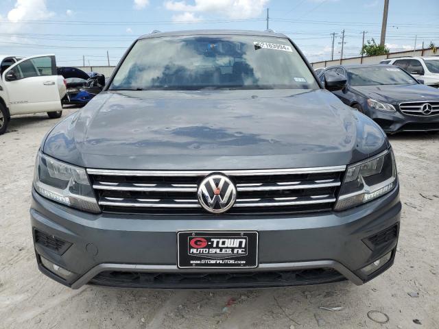 3VV3B7AX5KM077671 Volkswagen TIGUAN SE