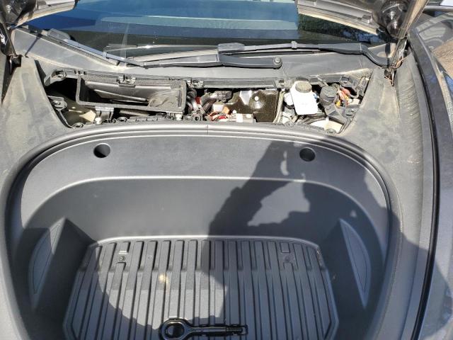 5YJ3E1EB7NF315689 Tesla MODEL 3