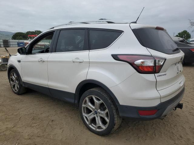 1FMCU9J99HUA15261 Ford Escape Titanium
