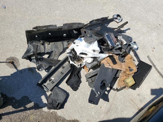 JTHCL5EF8E5021895 Lexus LS 460