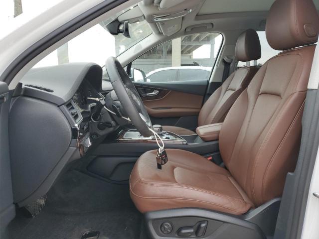 WA1LAAF71JD049040 Audi Q7 Premium Plus